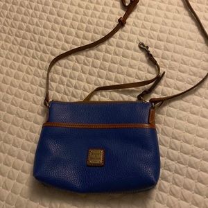 Small beautiful D&B crossbody